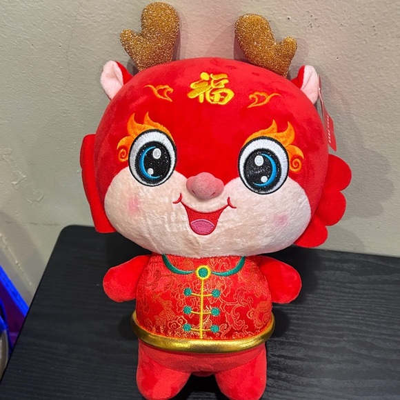 Chinese Dragon Plush - Picture 1 of 5